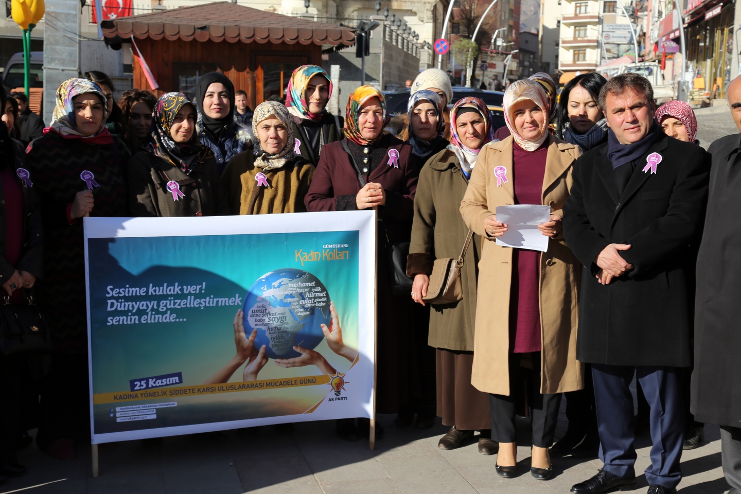 AK Partili kadınlardan şiddet bildirisi 2