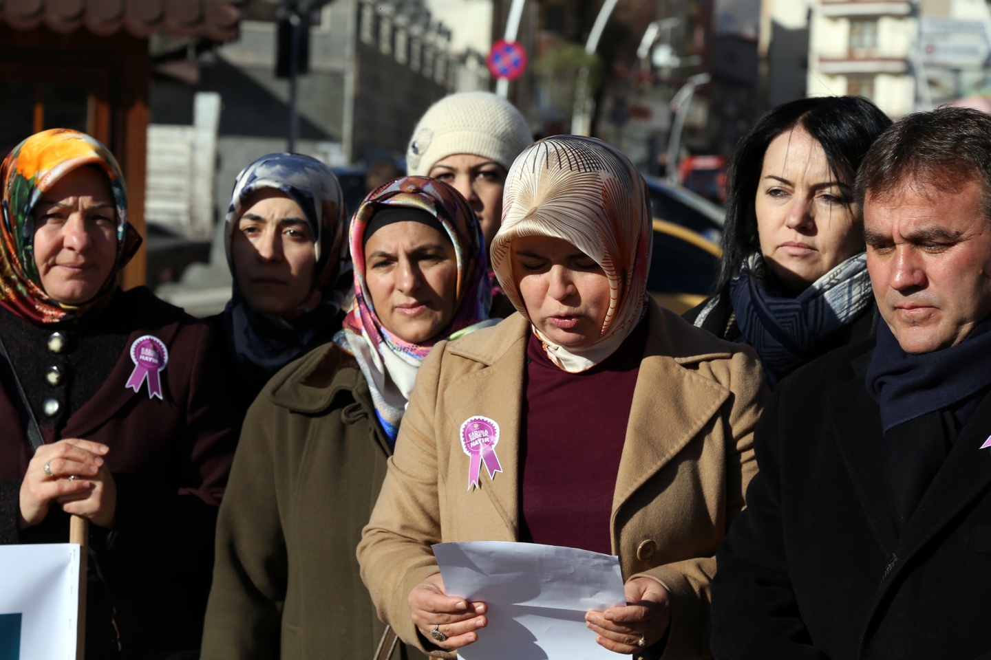 AK Partili kadınlardan şiddet bildirisi 8