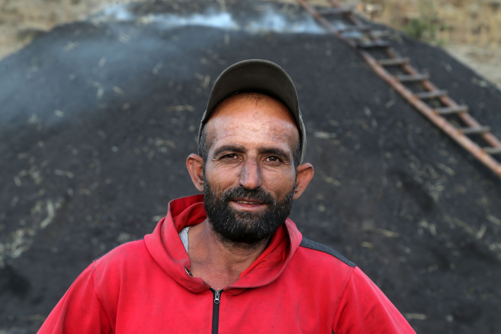 ‘Torlakçılar’ ekmeklerini ateş ve külden çıkarıyor   20