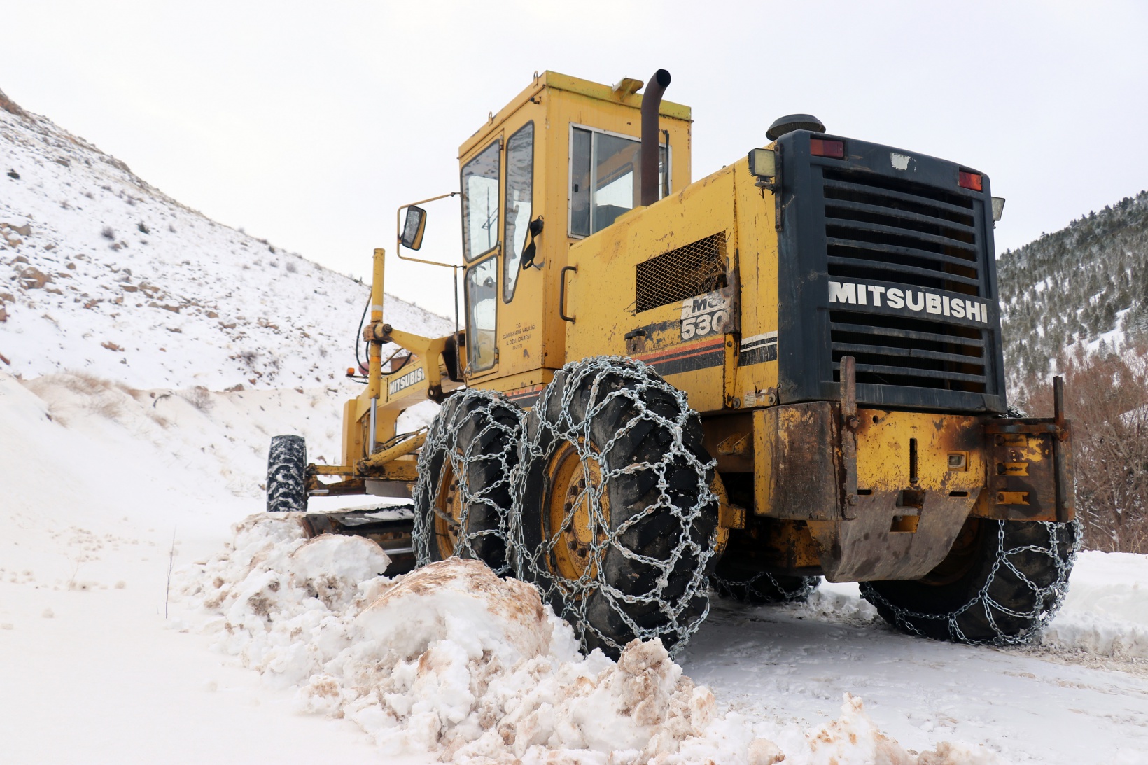 Gümüşhane’de karla mücadele çalışmaları devam ediyor 10