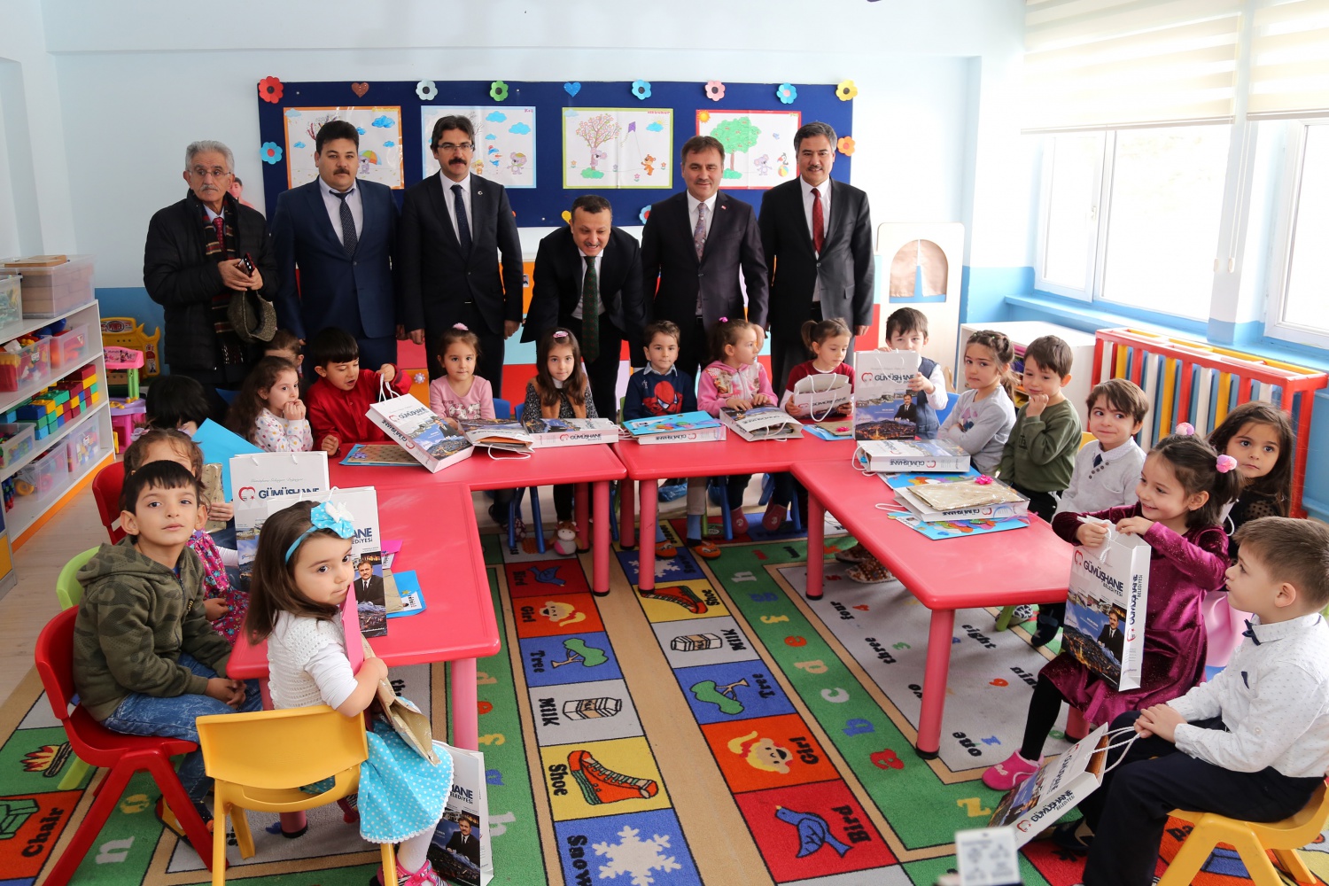 Gümüşhane’de 19 bin 506 öğrenci karne aldı 16