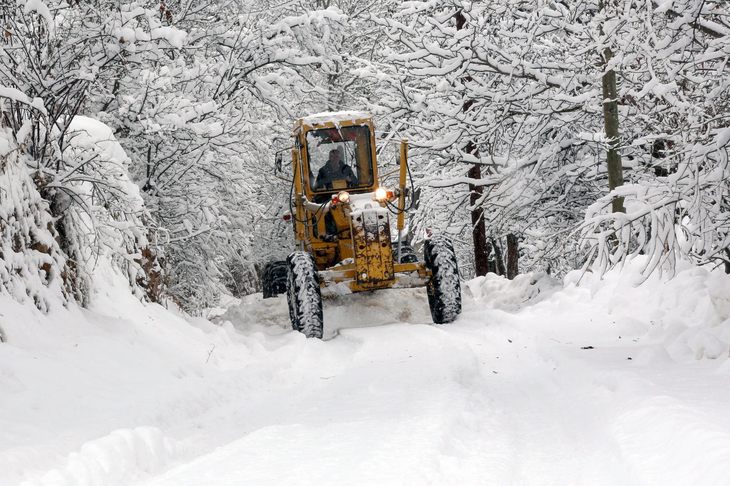 Gümüşhane'de 261 köy yolu ulaşıma kapandı 22