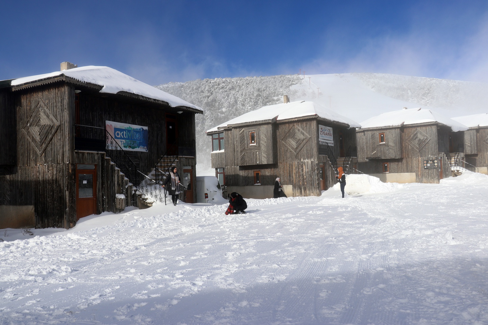 Zigana kayak merkezinde hafta sonu hareketliliği 18