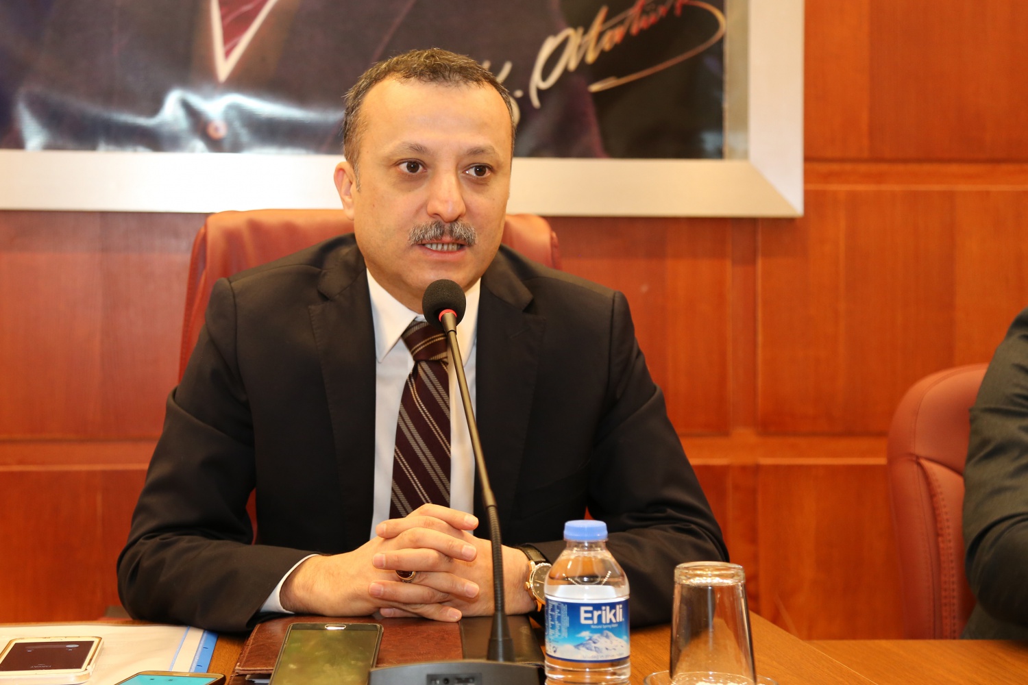 Gümüşhane’de İl Ekonomi Toplantısı gerçekleştirildi 4