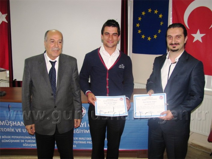 Turizm Sektörüne Ara Eleman Yetiştirme Projesi Tamamlandı 11