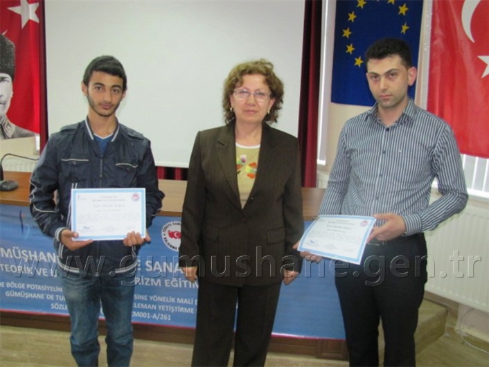 Turizm Sektörüne Ara Eleman Yetiştirme Projesi Tamamlandı 15