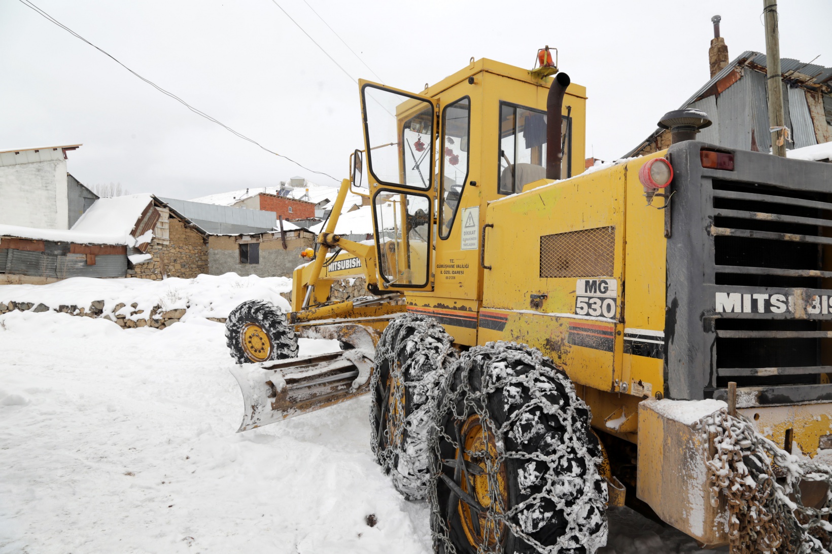 Gümüşhane’de kapalı köy yolu kalmadı 11