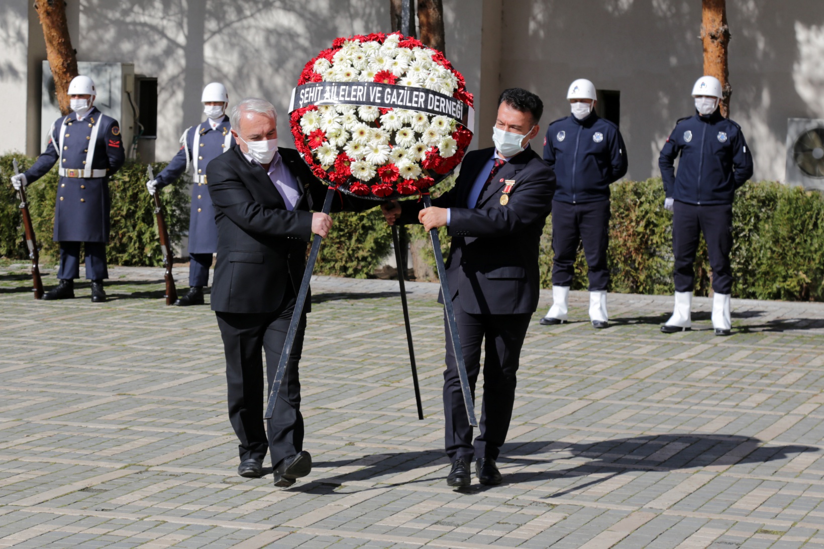 Gümüşhane’de Şehitler günü ve Çanakkale Zaferi programları 23