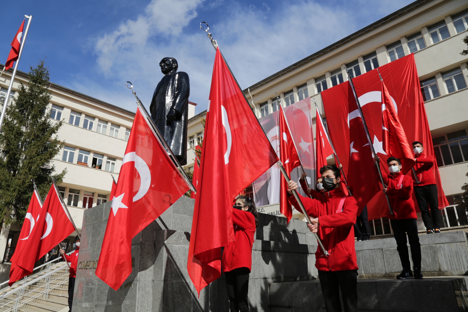 Gümüşhane’de Şehitler günü ve Çanakkale Zaferi programları 24