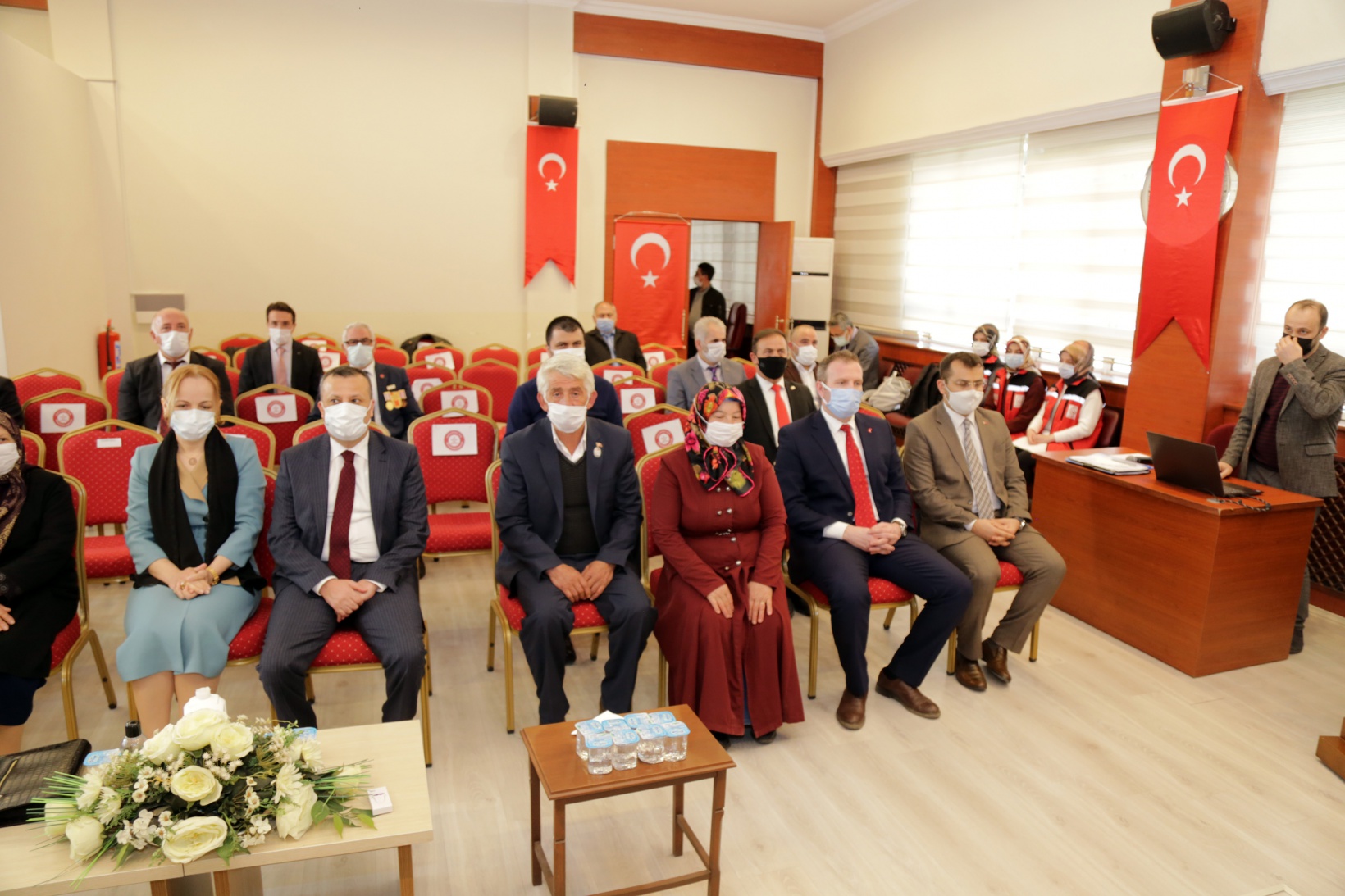 Gümüşhane'de Gazi Hasan Turgut'a devlet övünç madalyası verildi 16