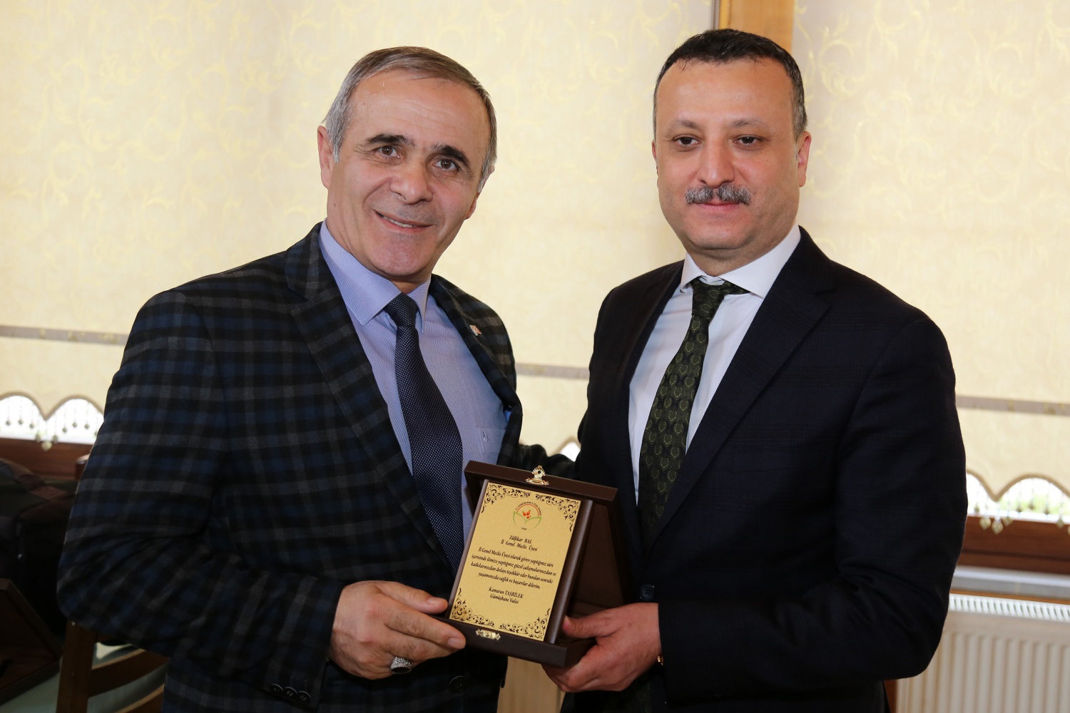 Vali Taşbilek’ten Meclis üyelerine teşekkür 28