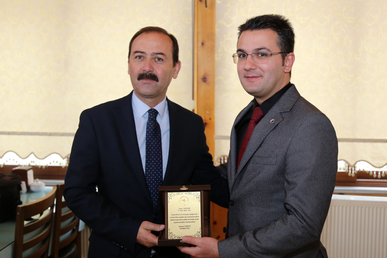 Vali Taşbilek’ten Meclis üyelerine teşekkür 37