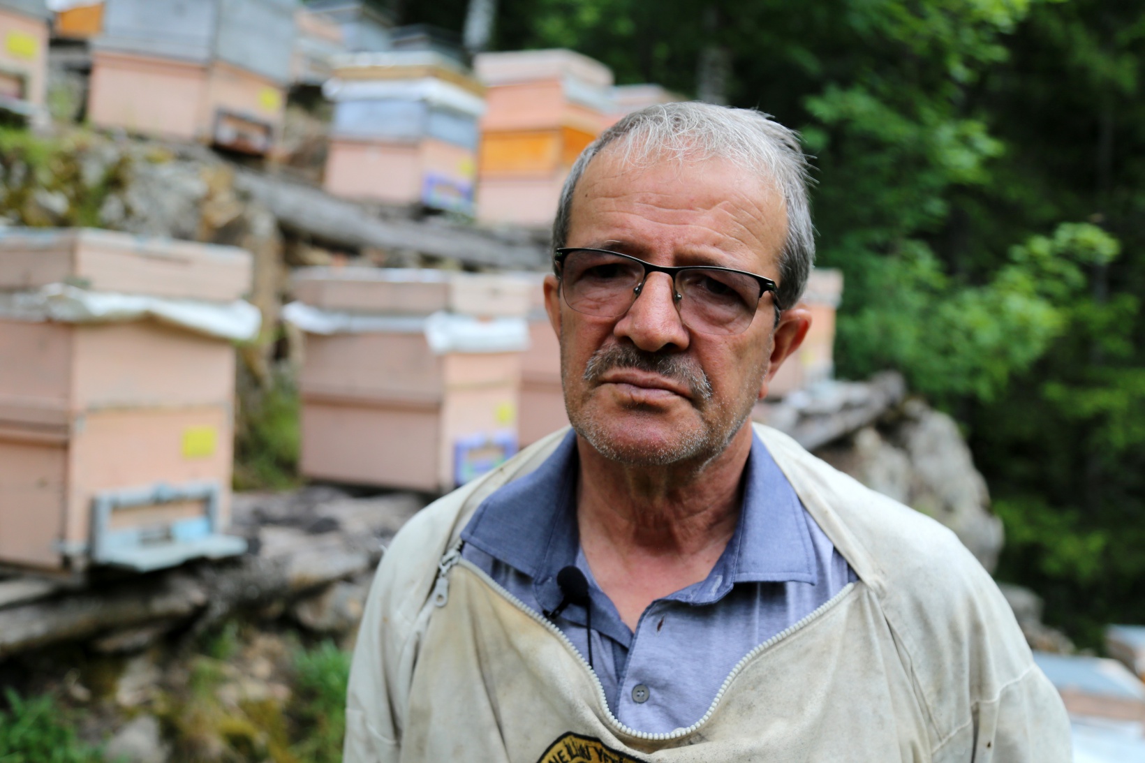 Asırlardır kayalar üzerinde bal üretiyorlar 16