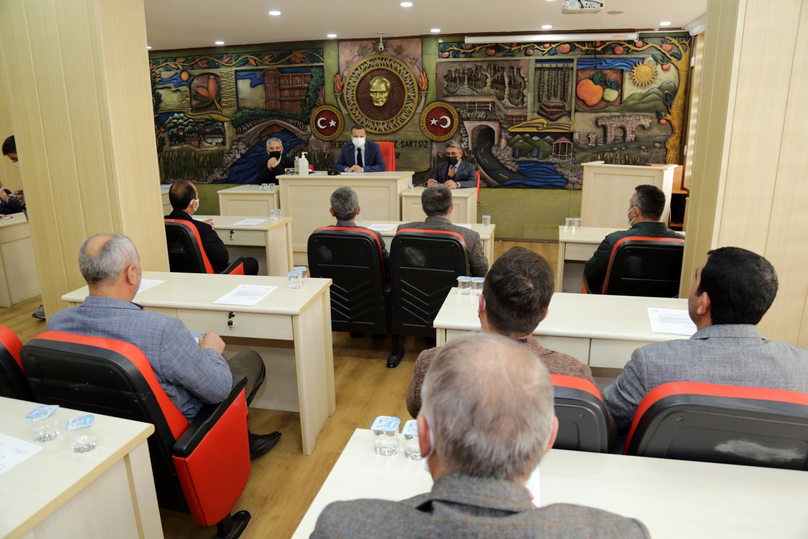 Vali Taşbilek’ten İl Genel Meclisi'ne bütçe teşekkürü 3