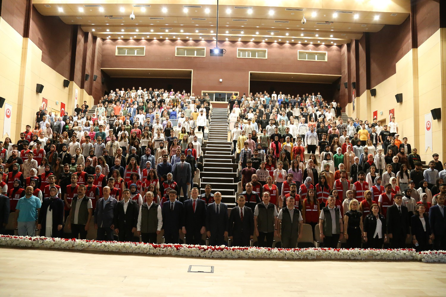 GÜ’de 700 kişi yangın gönüllüsü oldu 11