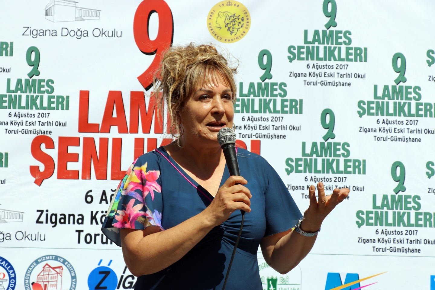 Sahrap Soysal’a memleketinde yoğun ilgi 1