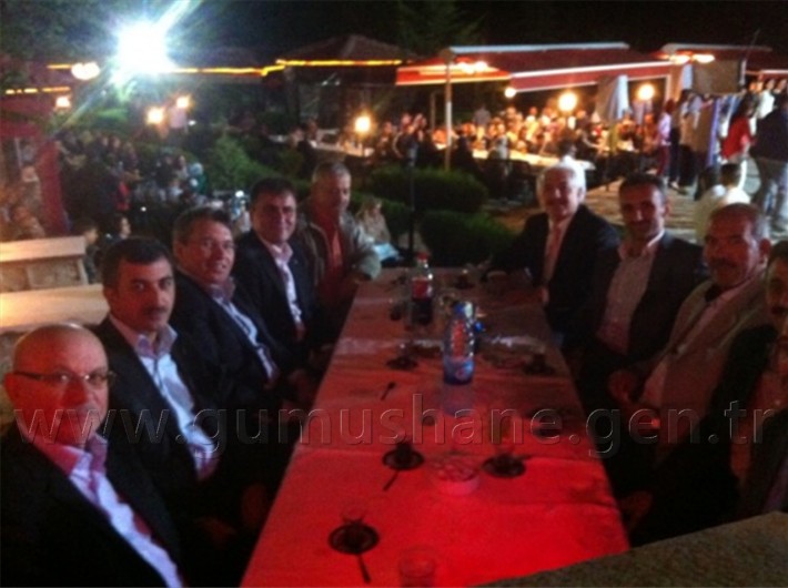 Üstün'ün Bayram Mesaisi 12