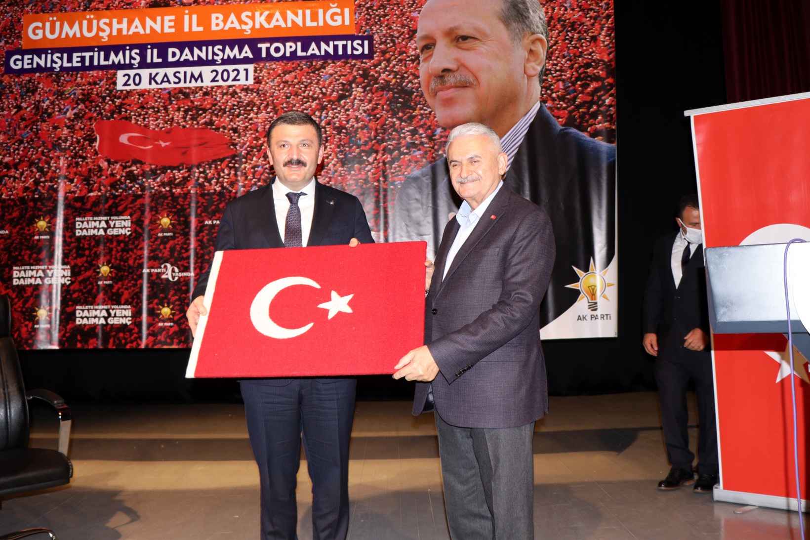 AK Parti Genel Başkanvekili Binali Yıldırım Gümüşhane’de 33