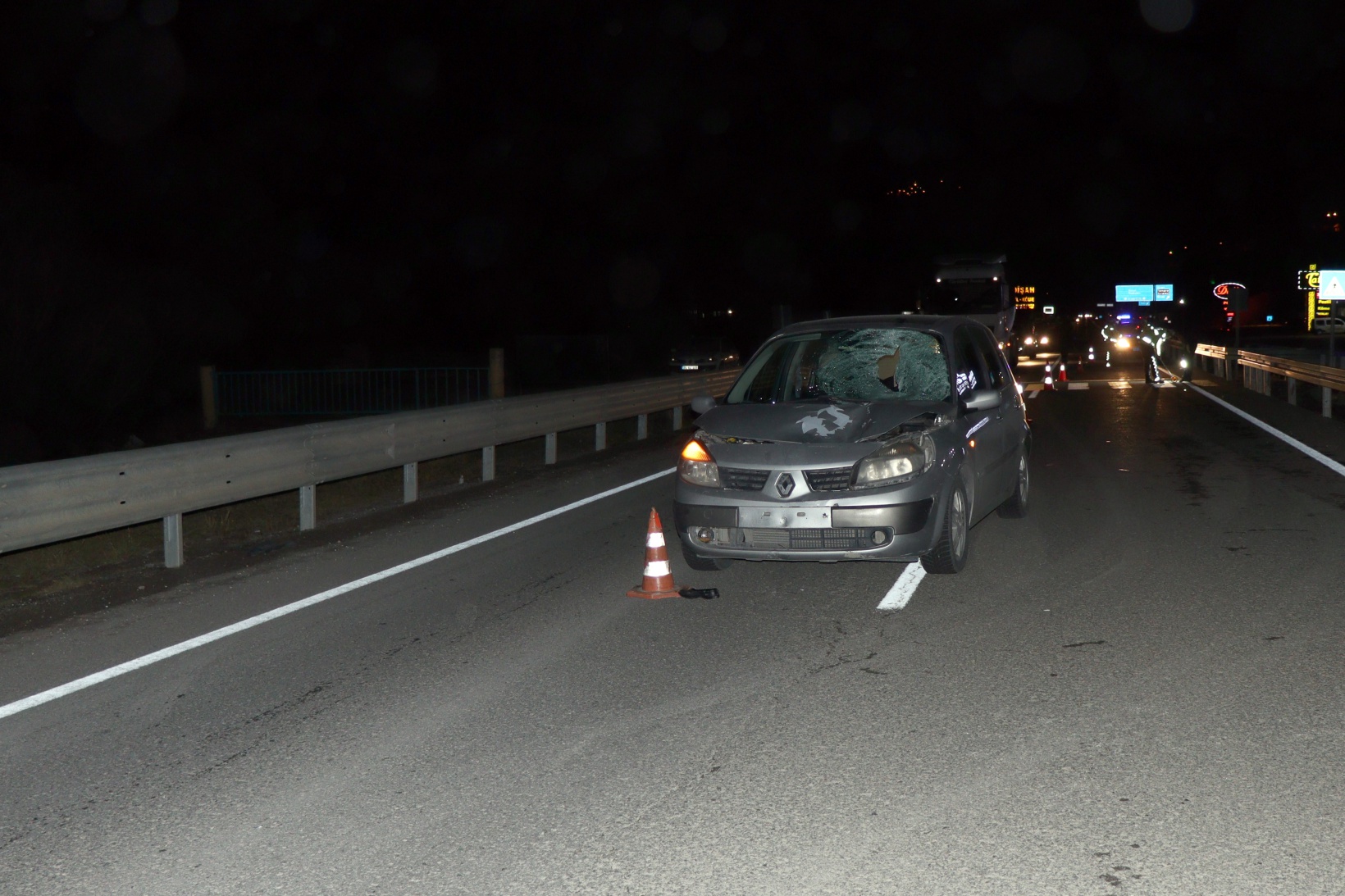 Karşıdan karşıya geçmek isterken canından oldu 5