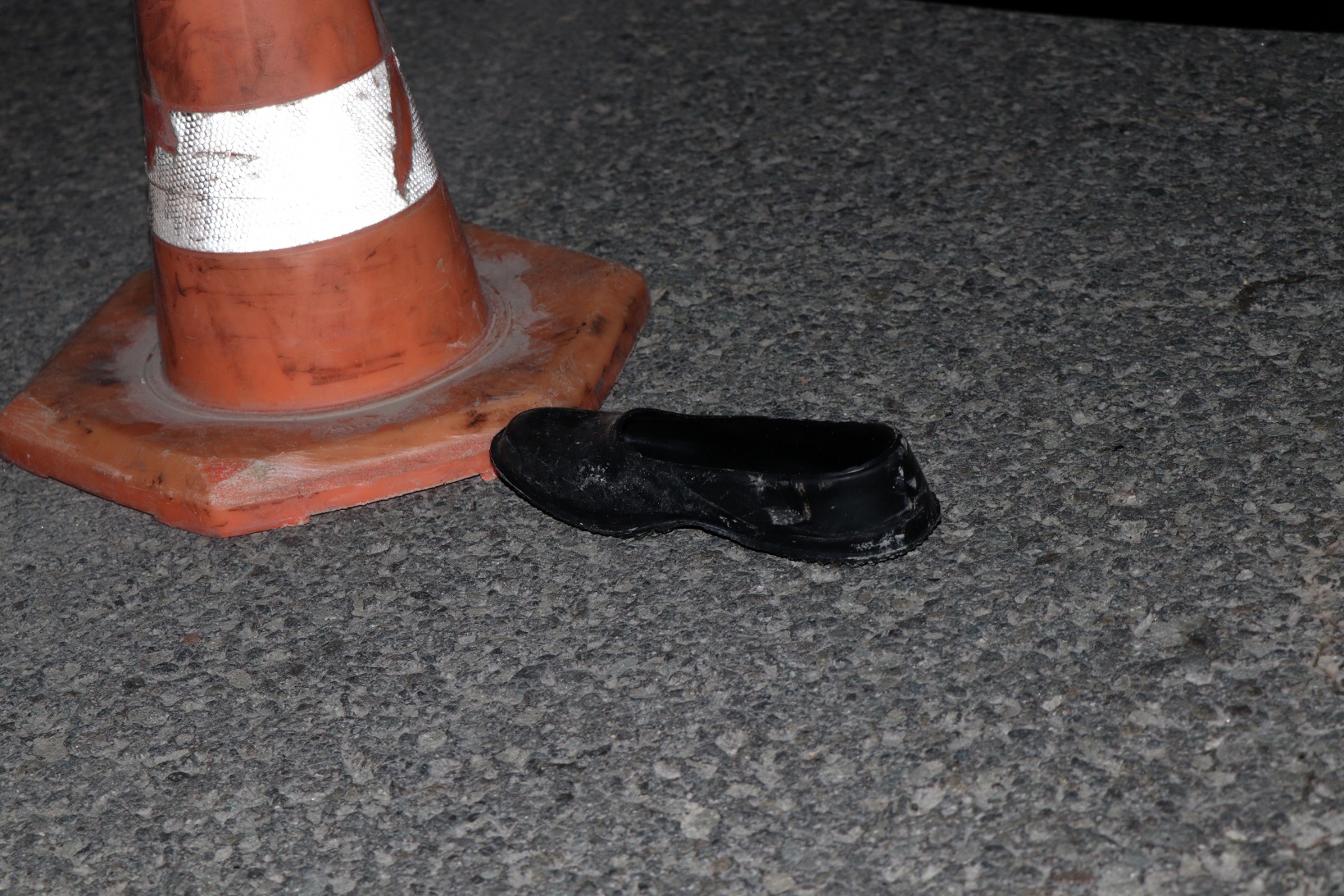 Karşıdan karşıya geçmek isterken canından oldu 6