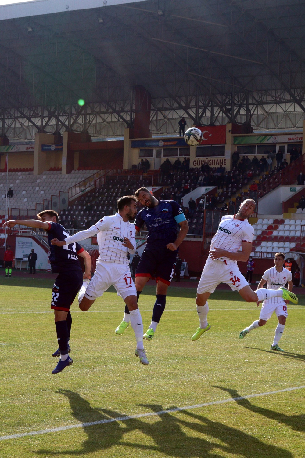 Gümüş evinde 1 puan aldı 14