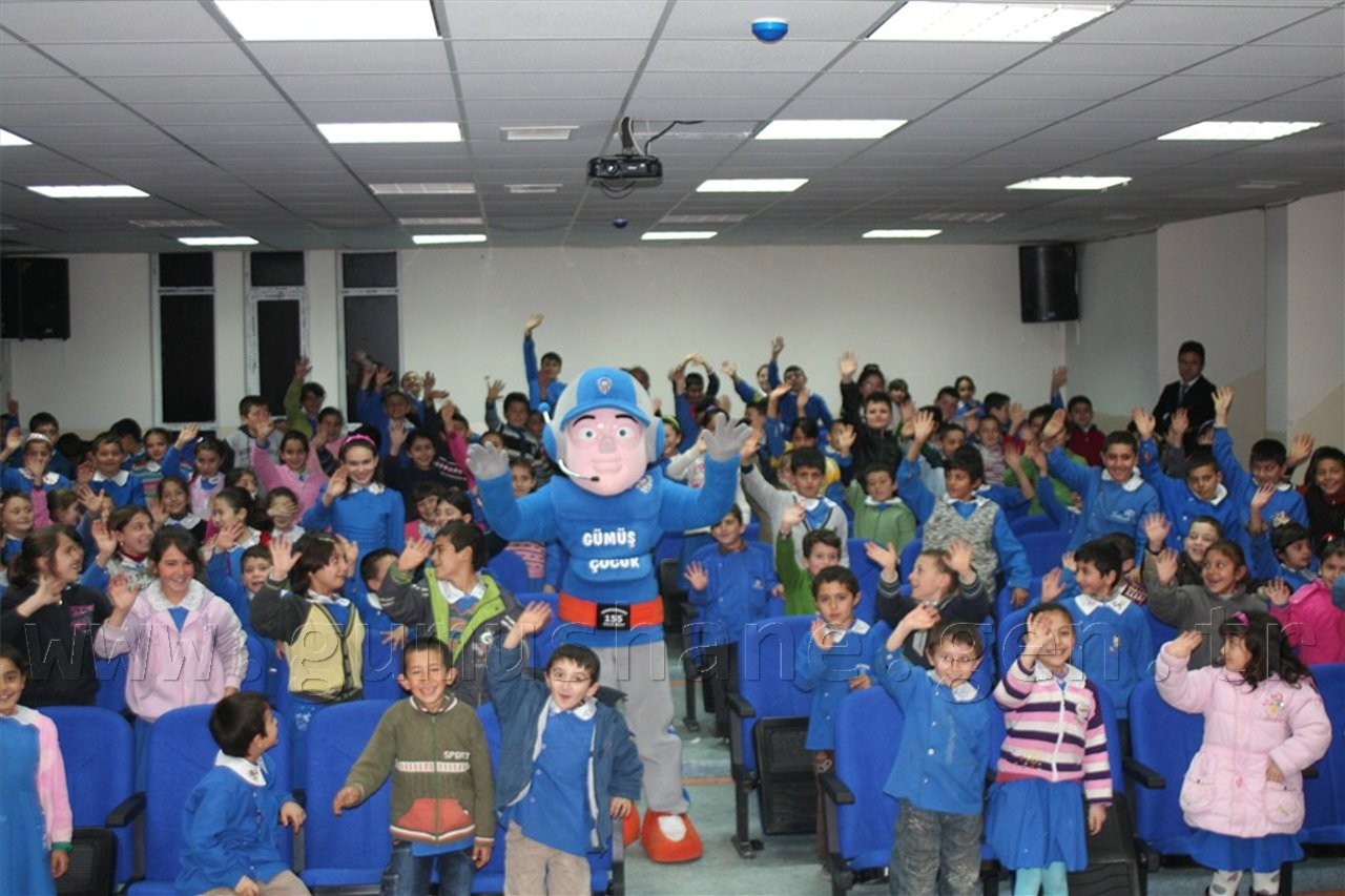 Gümüş Çocuk Şiran'da Öğrencilerle Buluştu 7