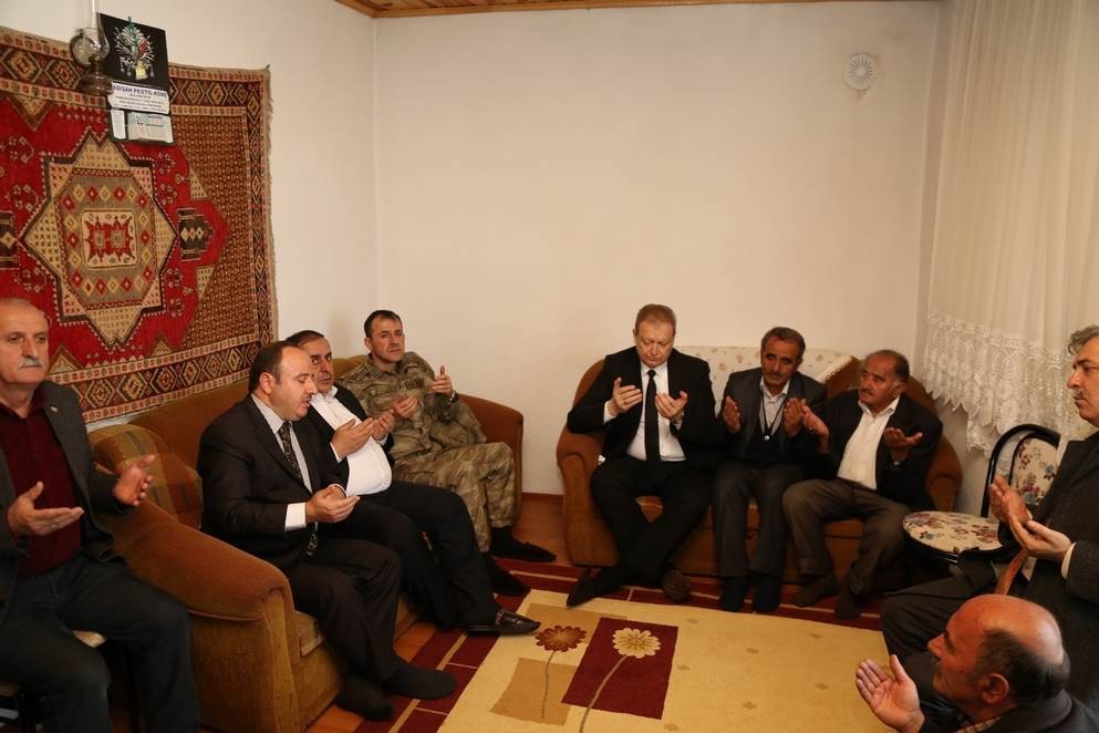 Devlet, şehidini unutmuyor 7