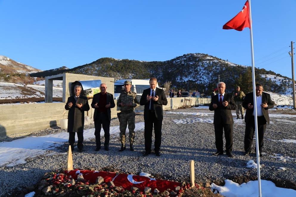 Devlet, şehidini unutmuyor 8