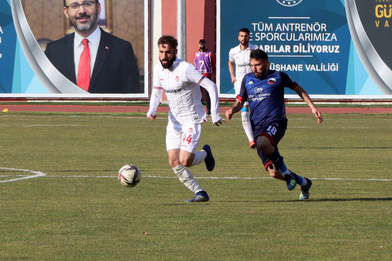 Gümüş evinde 1 puan aldı 10