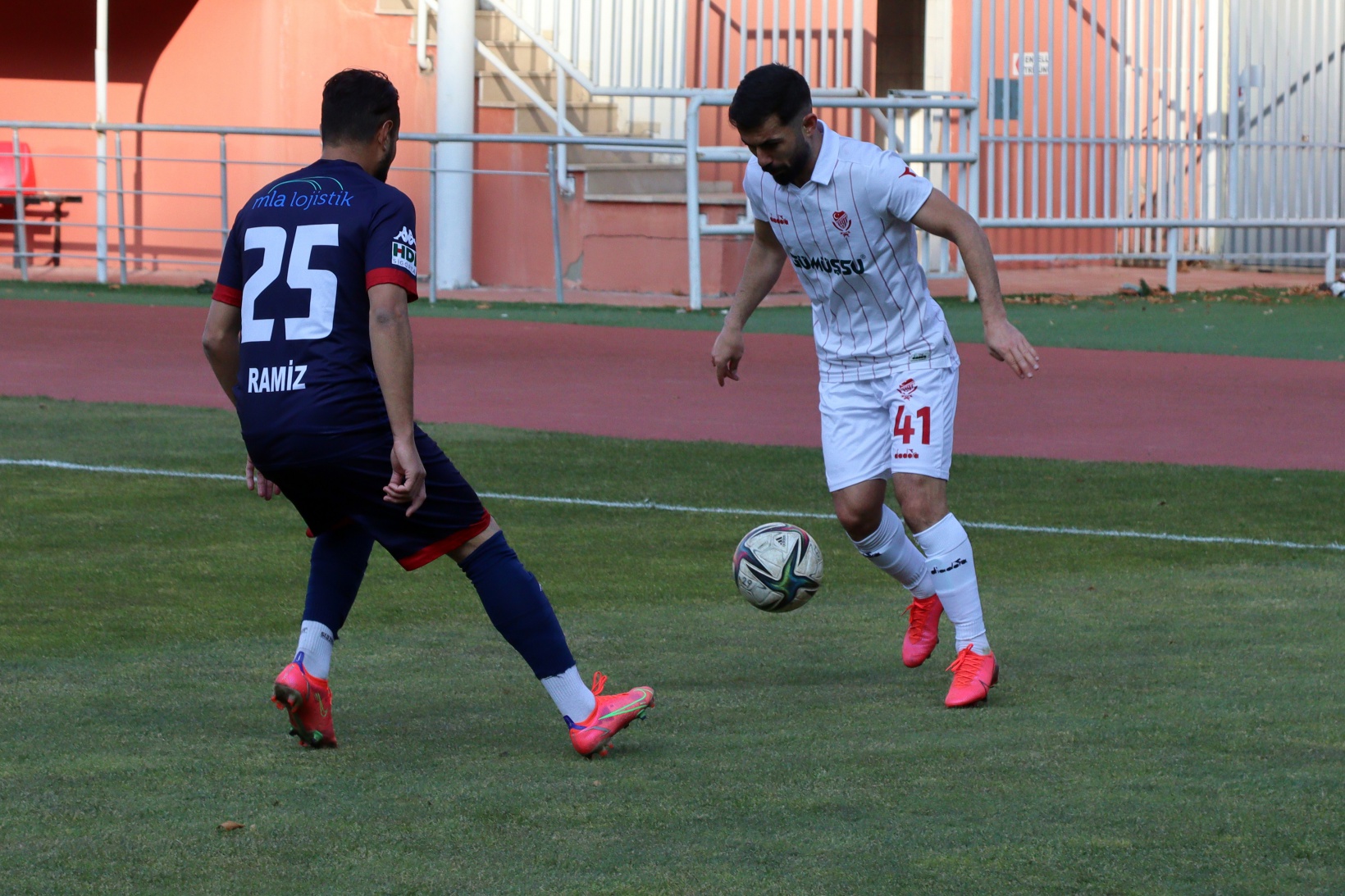 Gümüş evinde 1 puan aldı 2