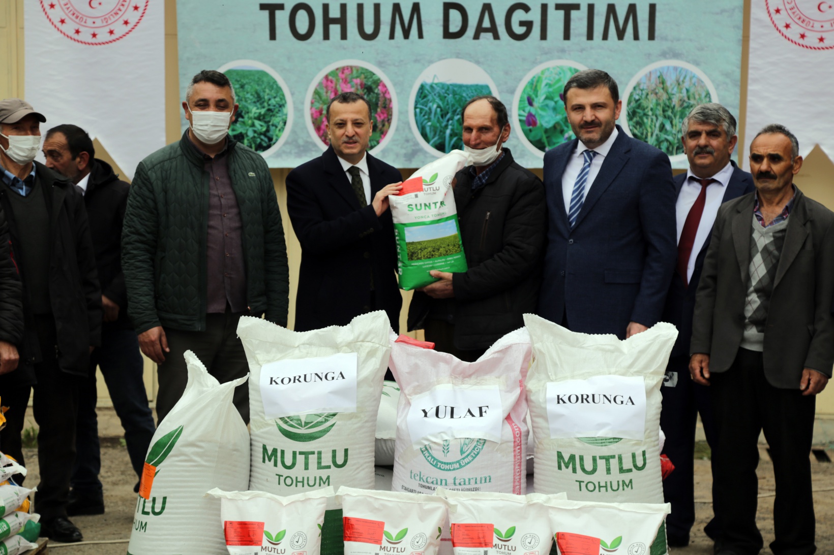 Gümüşhane’de üreticilere 46 ton yem bitkisi tohumu dağıtıldı 7