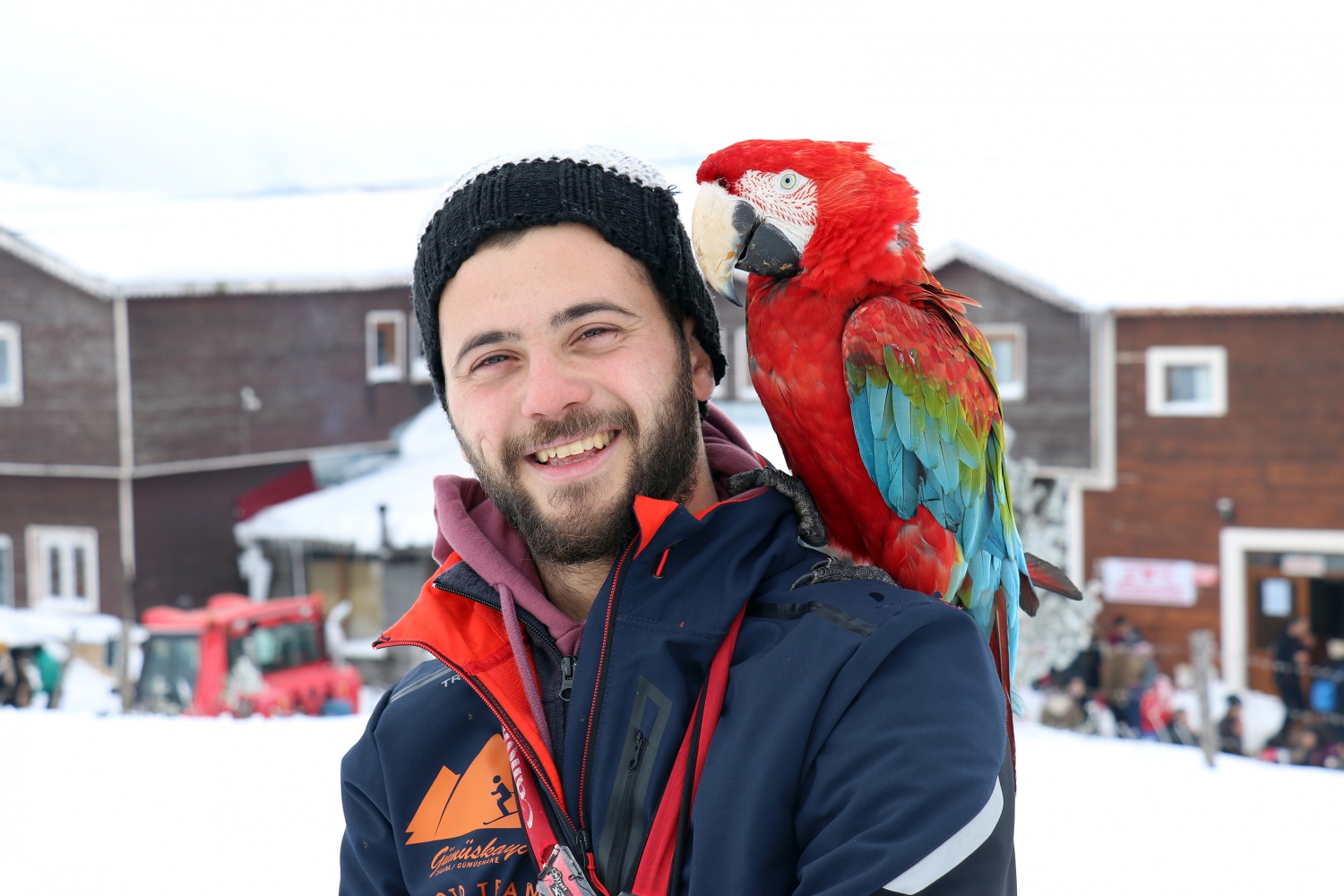 Zigana dağında kar kalınlığı 80 santimetreye ulaştı, kayak sezonu başladı 25