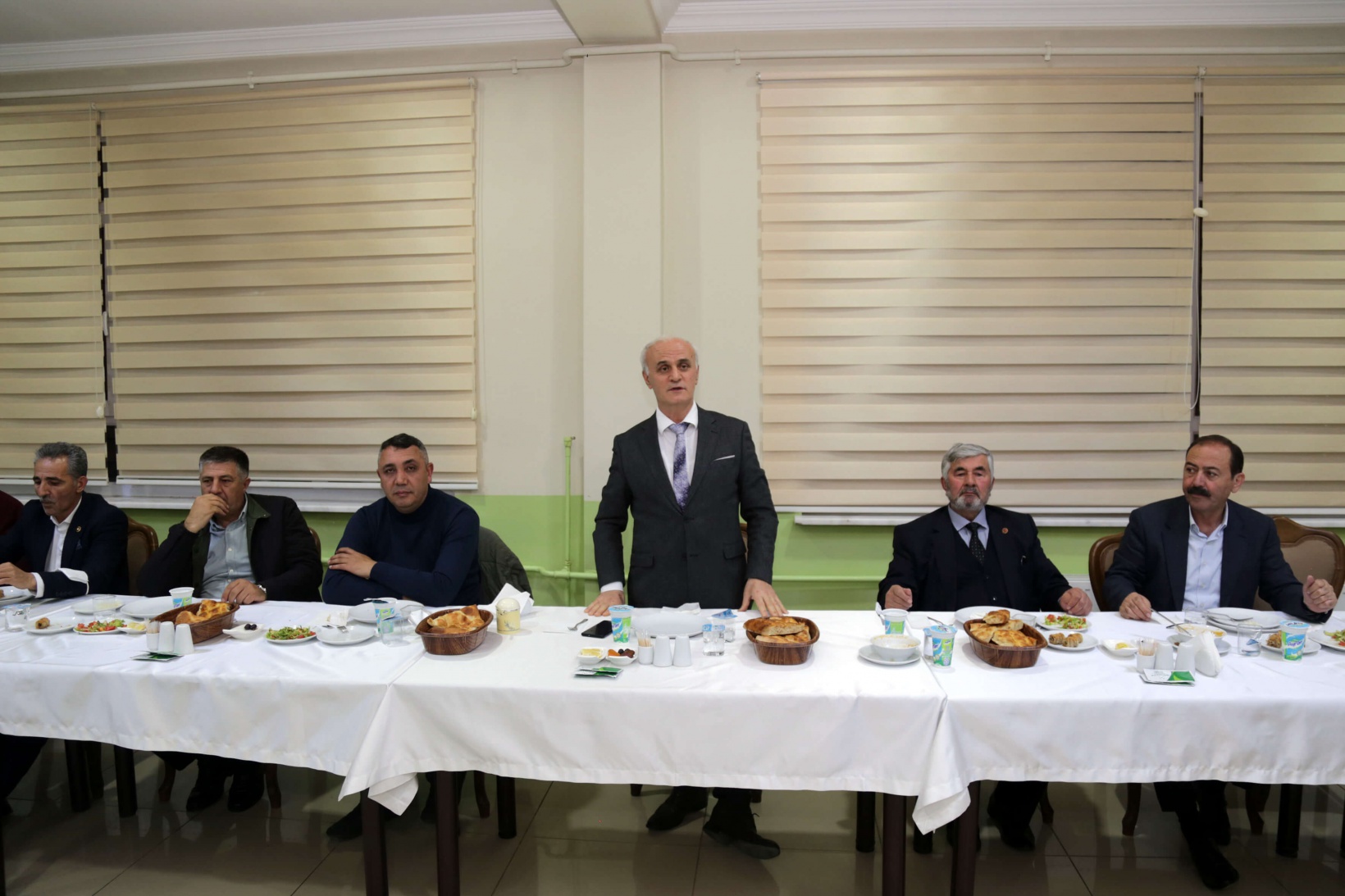 Gümüşhane’nin emekçileri aynı iftar sofrasında buluştu 7