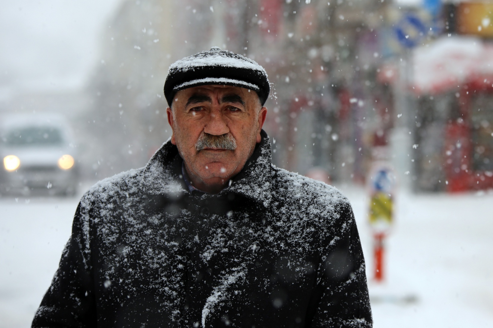 Gümüşhane’de kar yağışı etkili oluyor 15