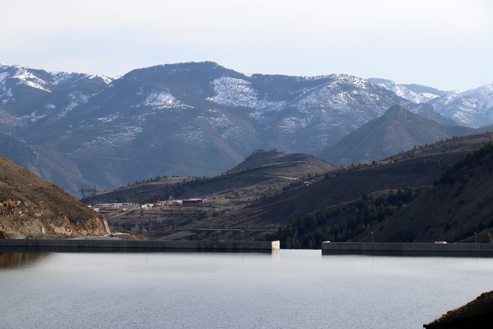 Bahçecik Barajı göçmen kuşların mekanı oldu 7