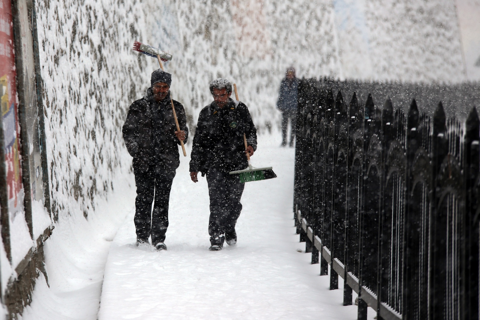 Gümüşhane’de kar yağışı etkili oluyor 4