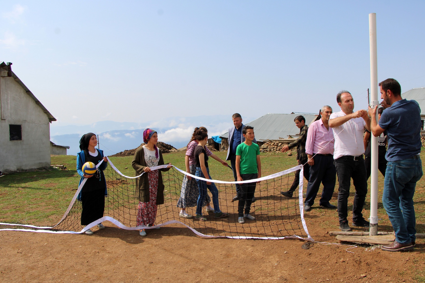 Yaylanın sultanlarına saha ve forma desteği 5