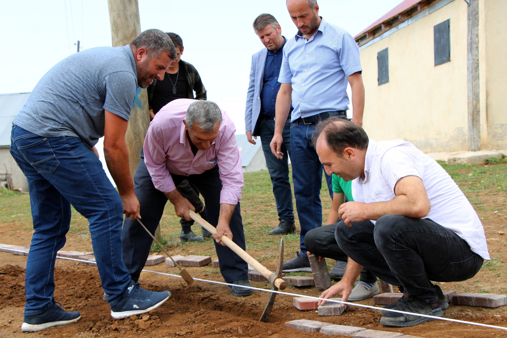 Yaylanın sultanlarına saha ve forma desteği 7