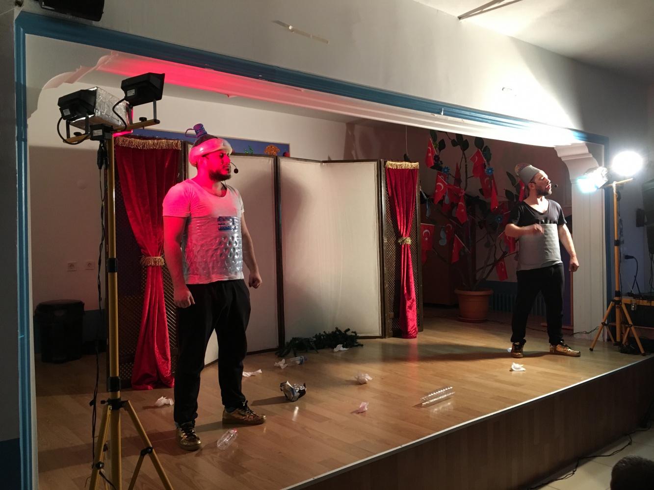 Minik öğrenciler tiyatroyla buluştu 6