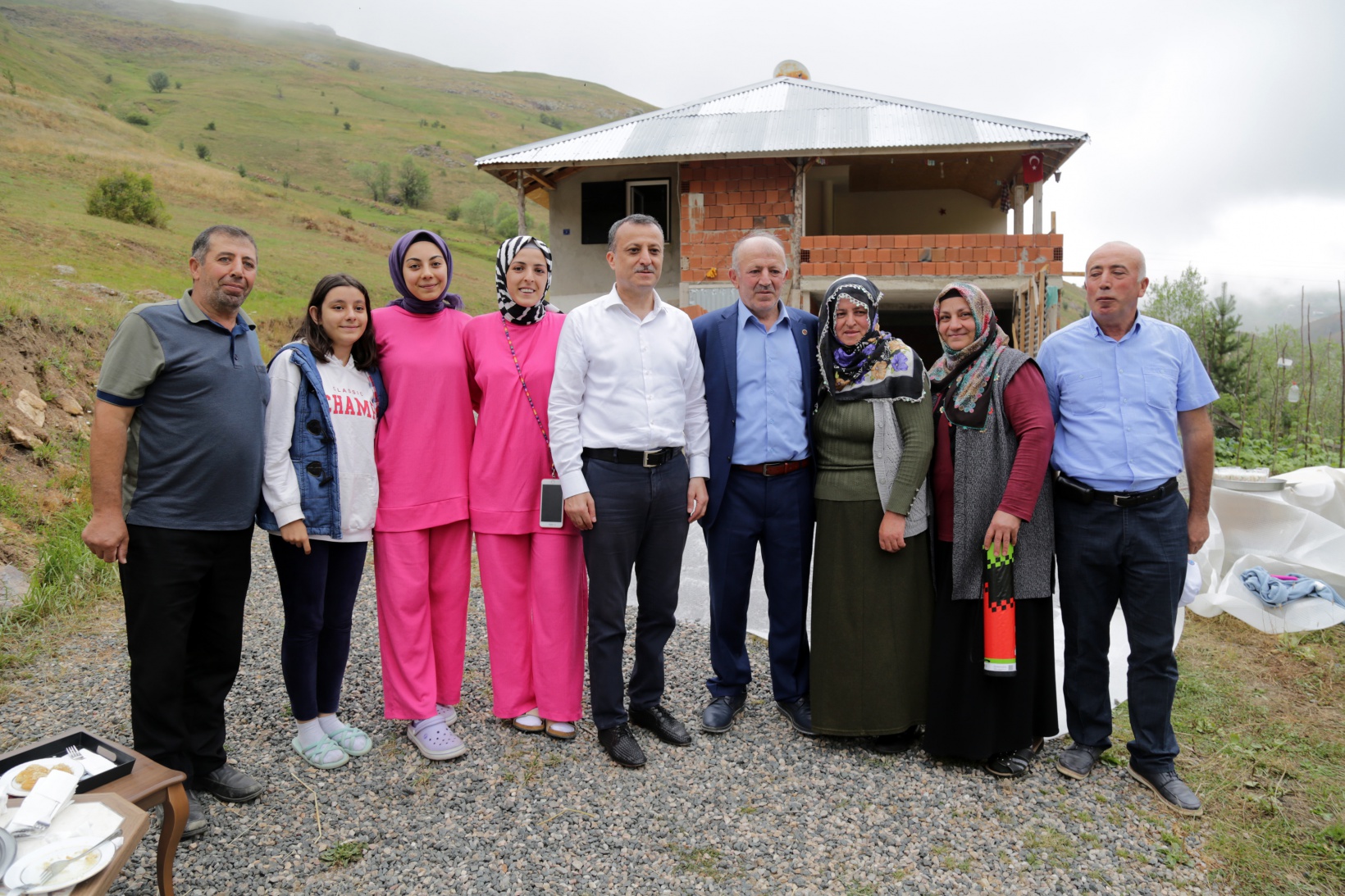 Vali Taşbilek’ten Yağmurdere vadisindeki 13 köye ziyaret 52