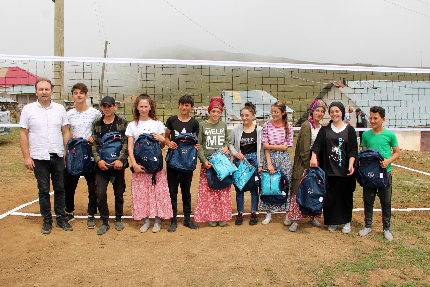 Yaylanın sultanlarına saha ve forma desteği 2