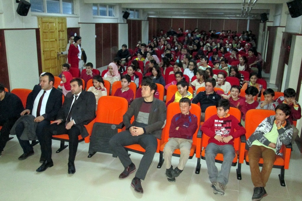 ÇORUH EDAŞ, öğrencileri enerji tasarrufu konusunda bilinçlendiriyor 5