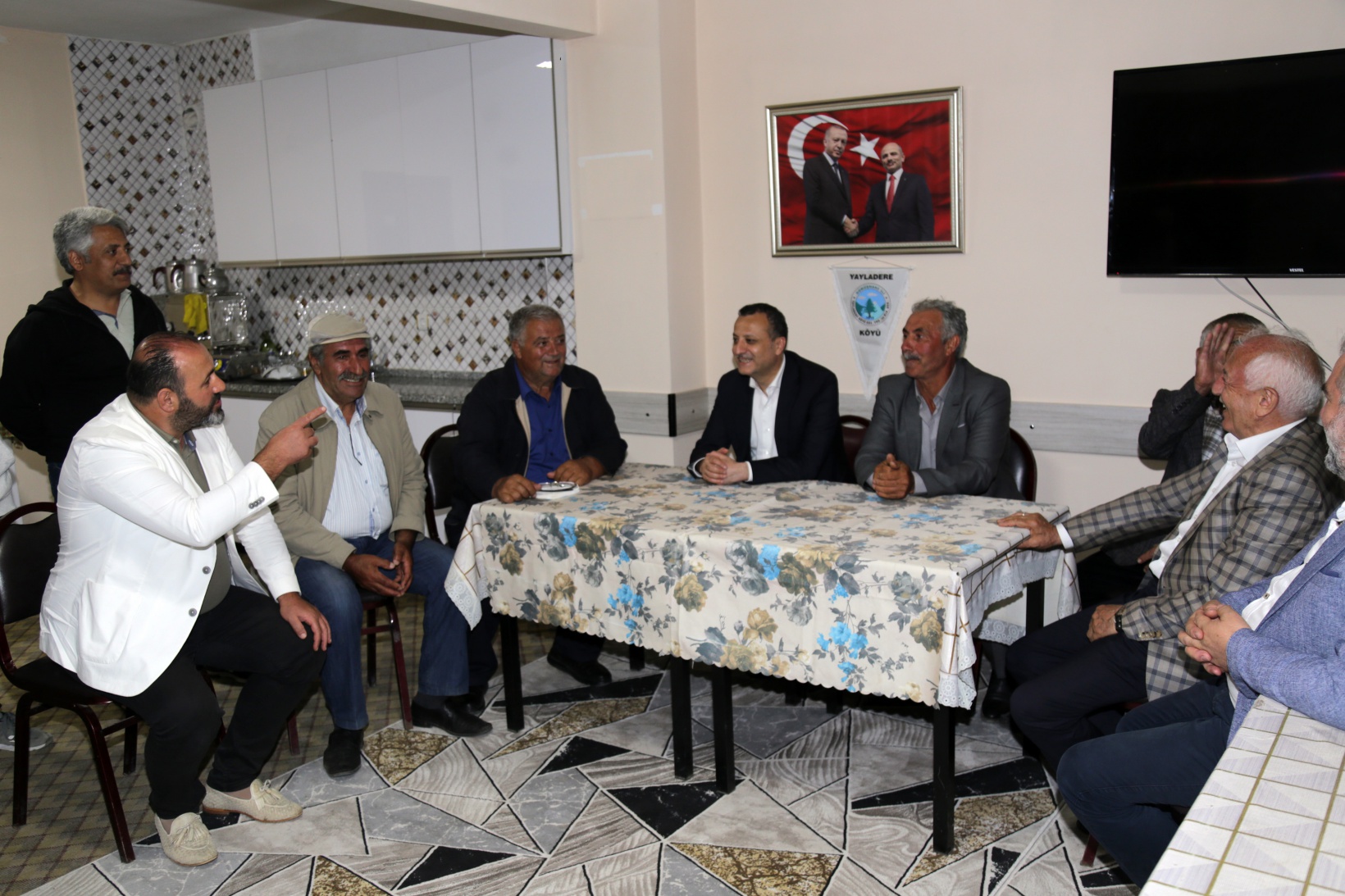 Vali Taşbilek’ten Yağmurdere vadisindeki 13 köye ziyaret 64