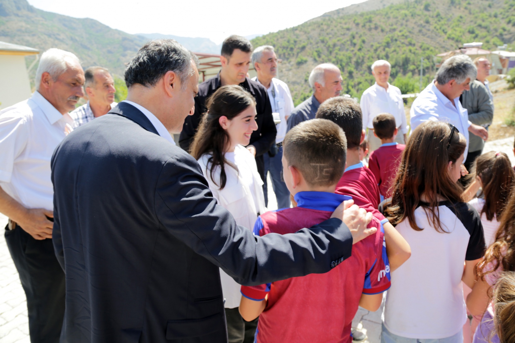 Vali Taşbilek’in köy ziyaretleri devam ediyor 7
