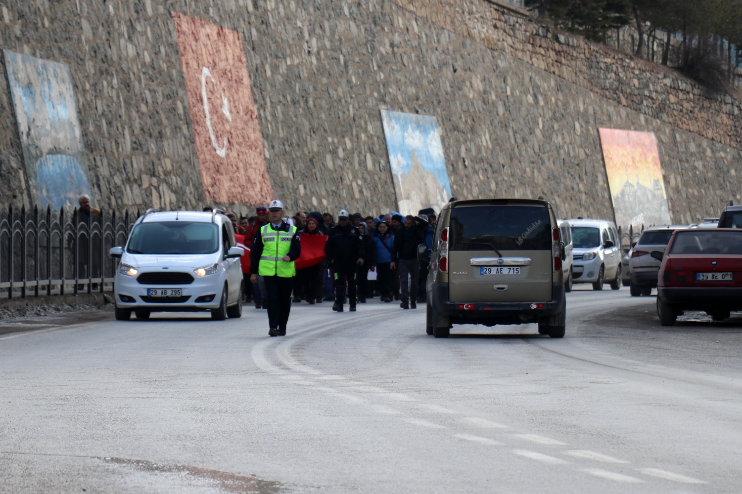 Türkiye'nin dört bir yanından dağcılar Zigana'da kamp kuracak 11