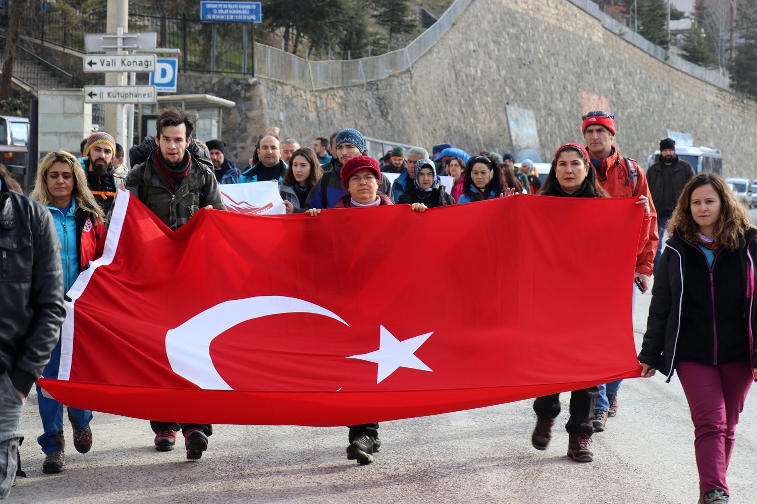 Türkiye'nin dört bir yanından dağcılar Zigana'da kamp kuracak 15