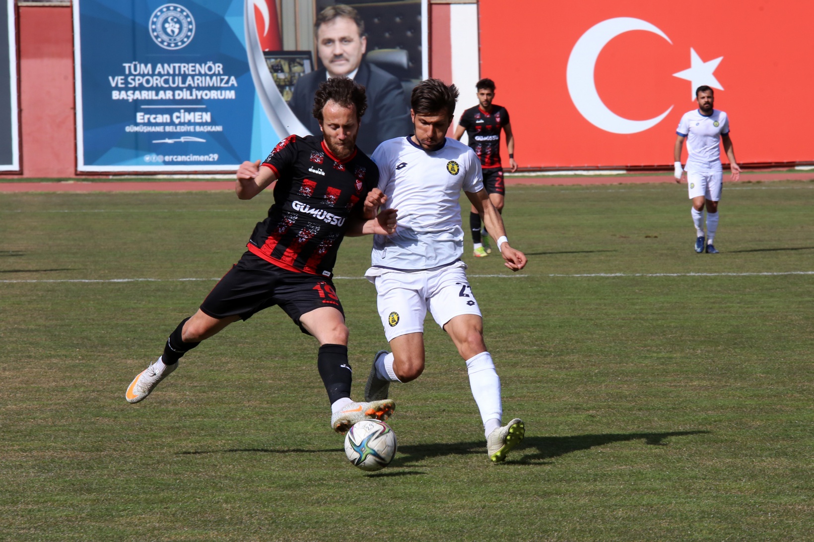 Gümüş evinde yıkıldı: 2-3 22