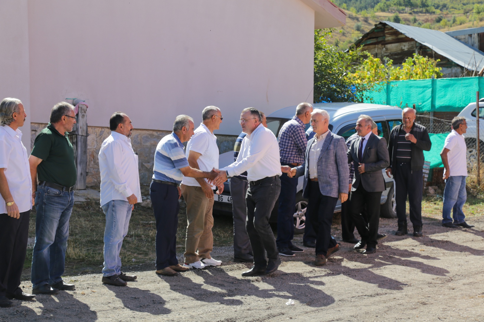 Vali Taşbilek'ten en uzak köylere ziyaret 14