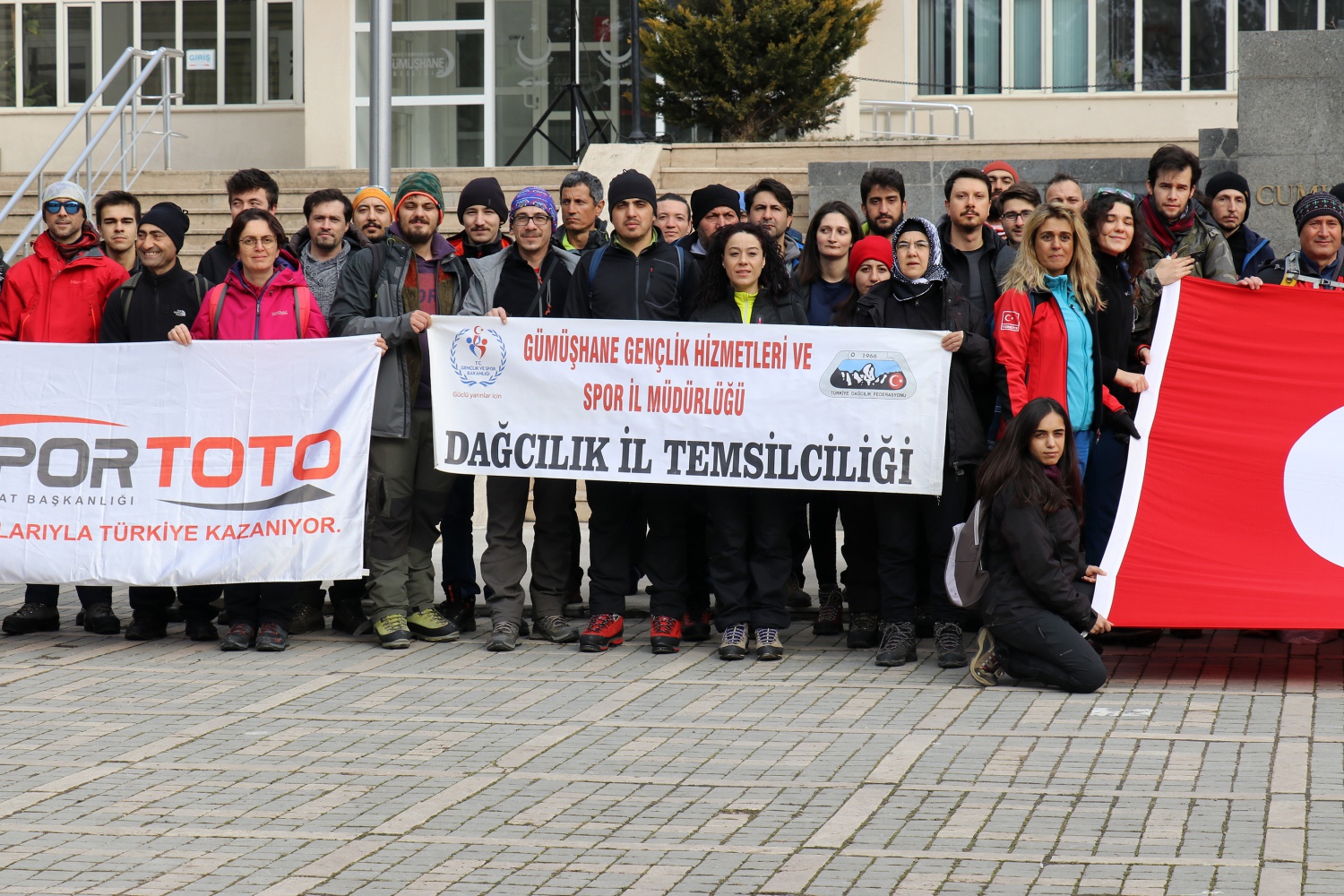 Türkiye'nin dört bir yanından dağcılar Zigana'da kamp kuracak 43