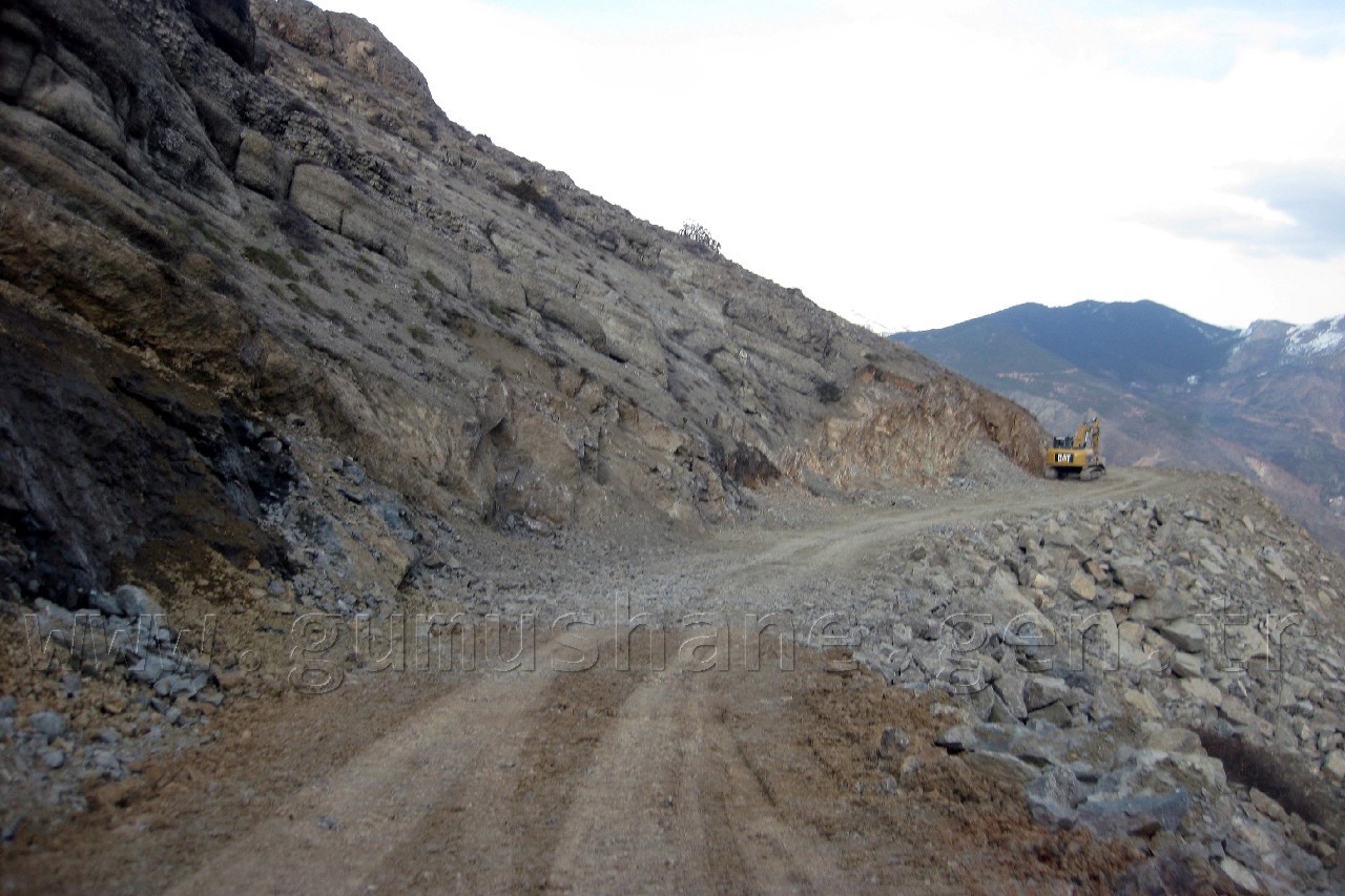 Canca Kalesinde Yol Çalışması Başladı 10